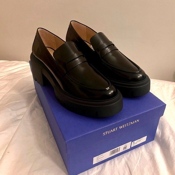 Stuart Weitzman SoHo Loafer (NEW in box) - Picture 5 of 9